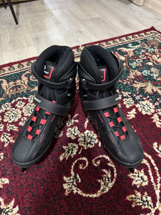 Продам коньки, новые