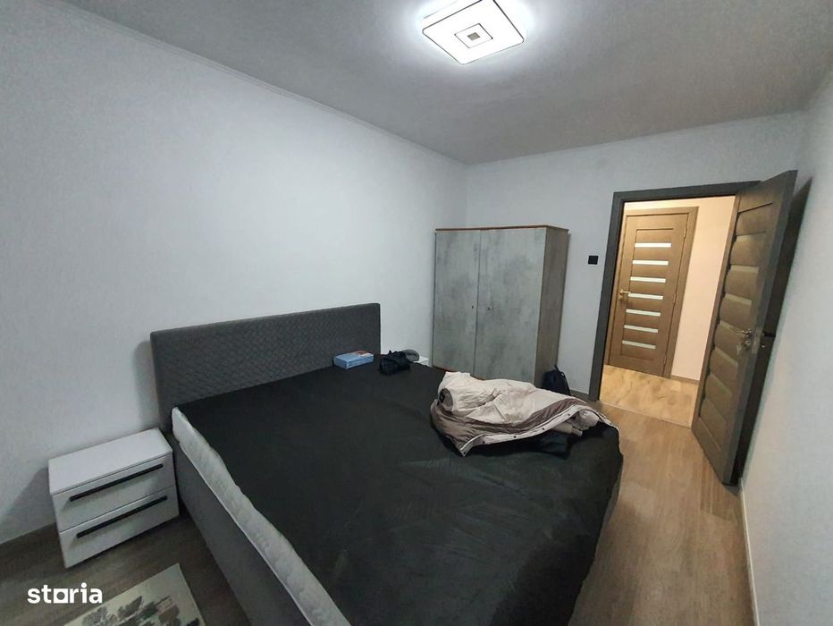 Alexandru cel Bun bloc la bulevard apartament 2 camere decomandat