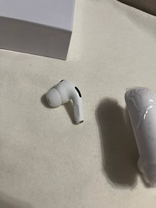 AirPods Pro 2       .