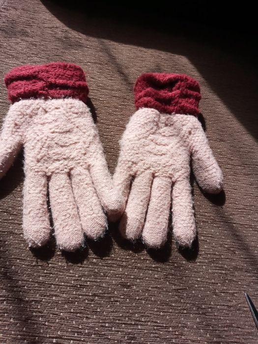 Детские варежки, перчатки