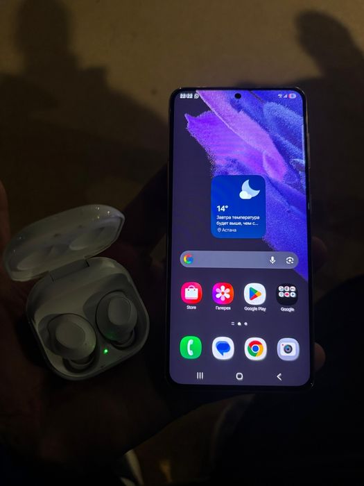 Samsung s21 плюс samsung buds fe