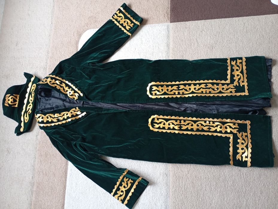 Продам.    чапан