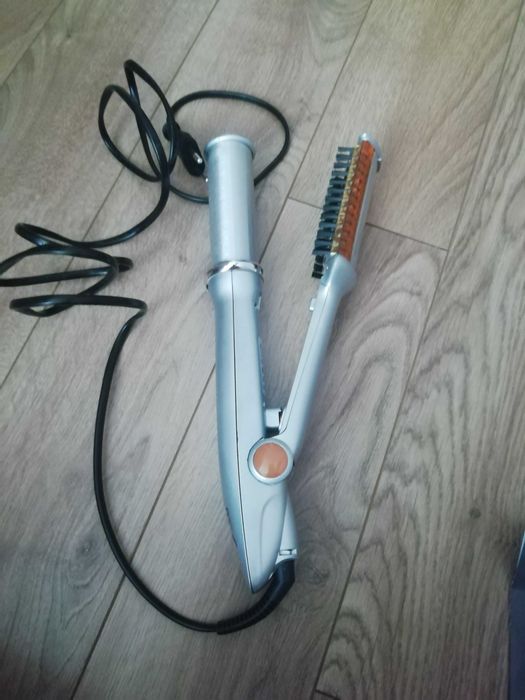 Въртяща се четка за коса Elekom