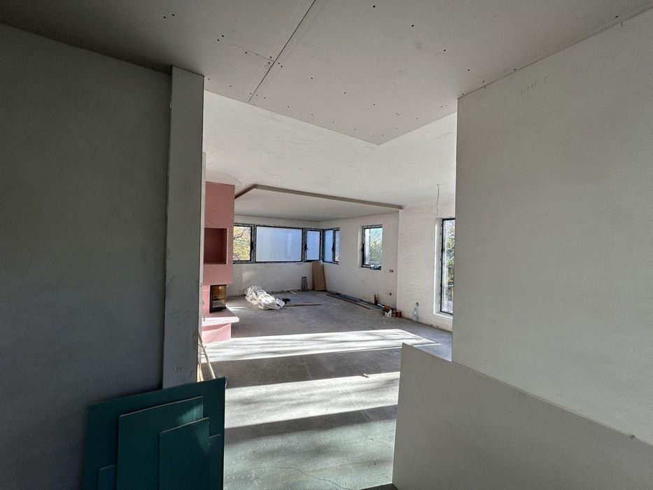 Къща за продажба в ж.к Симеоново