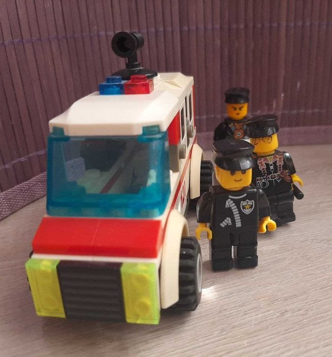 Конструктор LEGO на подарок для детей