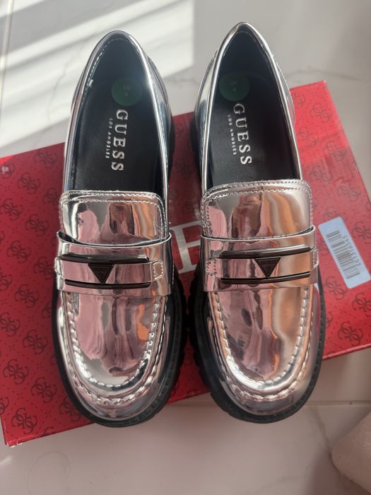 Дамски обувки Guess