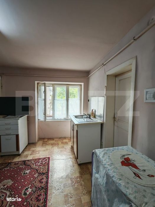 Casa de vazare, 175 mp, teren 6200 mp, exclusiviate, zona Centrala Tur