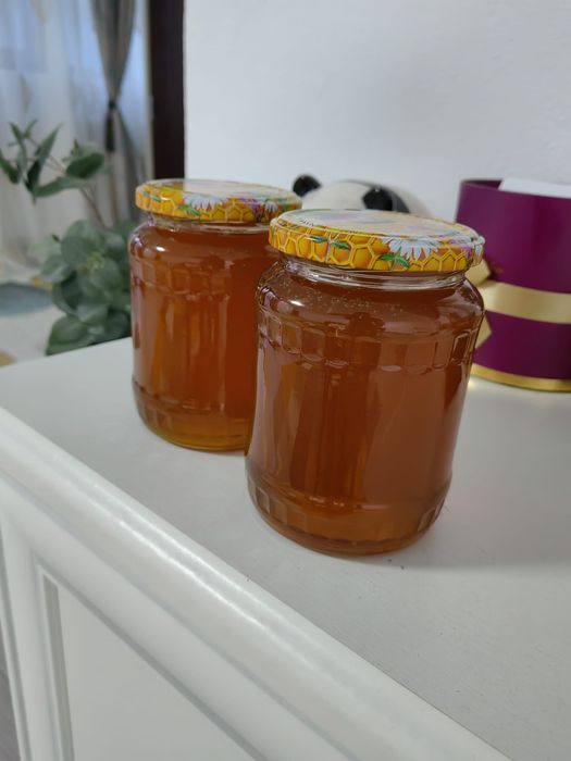 Vand pachet imunitate 4 borcane miere, 2 cu polen si 2 miere simpla