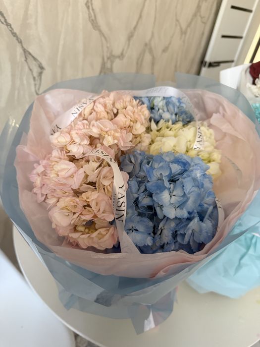 Продам свежий букет 5000 тг