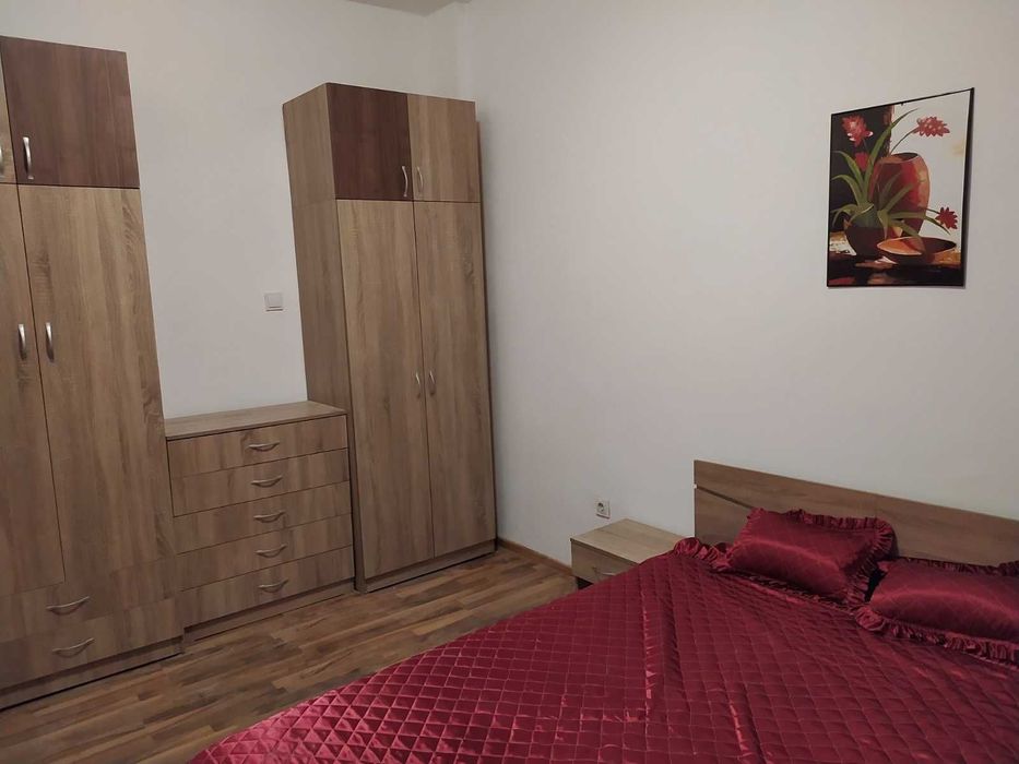 Едностаен обзаведен апартамент в кв. Дружба