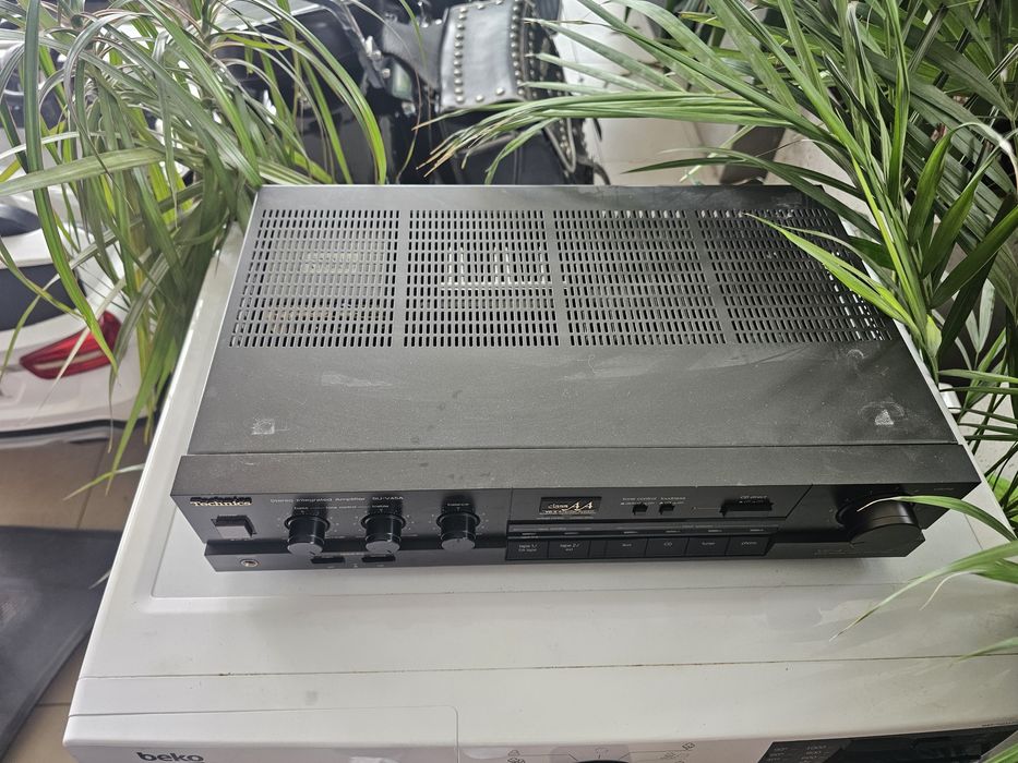 Amplificator technics SU-V45A