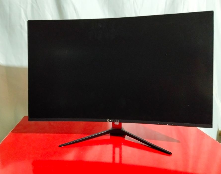 Manitor 32 IPS Curved Immer Full HD