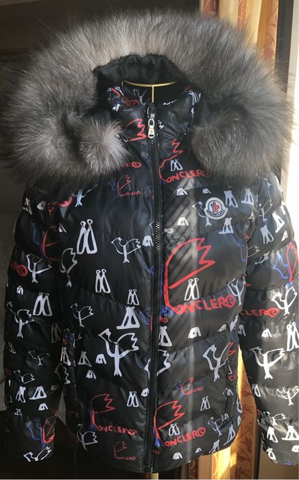Яке Moncler късо
