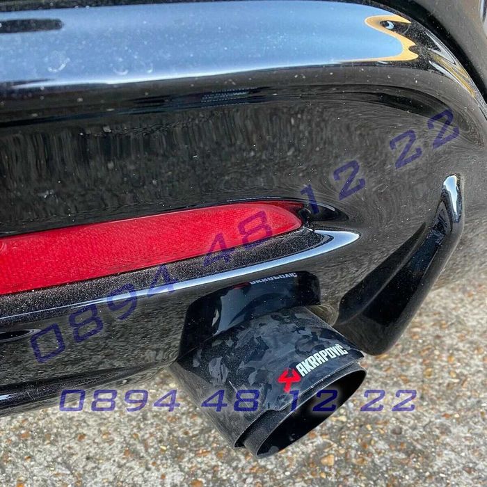 Накрайник Akrapovic кован “Forged” карбон гланц  черен метал ауспух