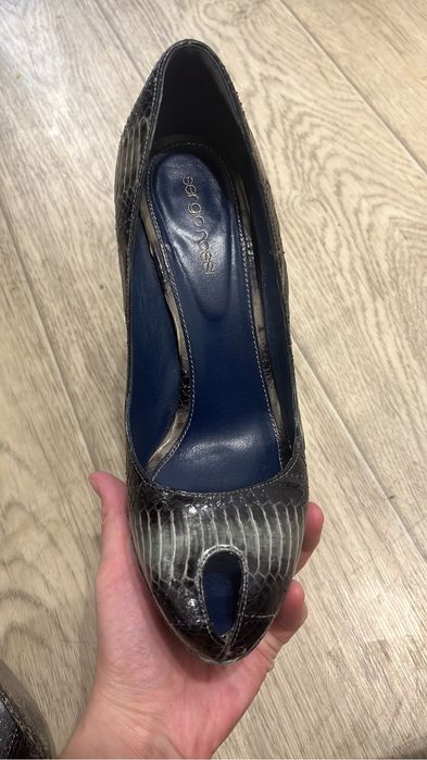 Продам туфли Sergio Rossi