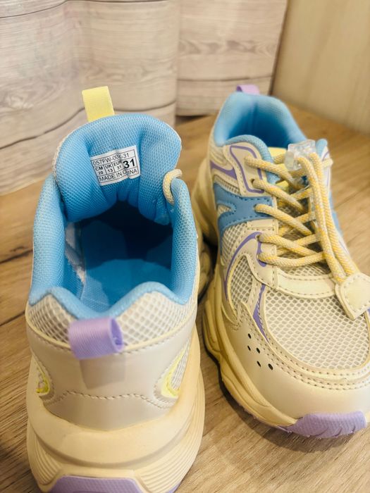 Детски пролетни маратонки