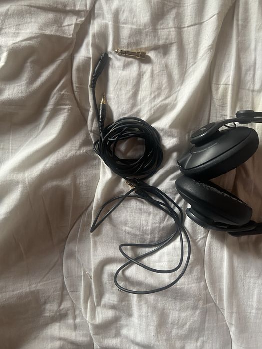 Casti AKG K371 stare perfecta.