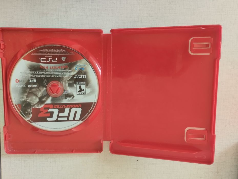 UFC3 на PS3      .