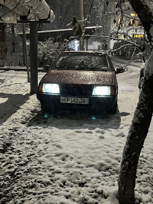 Продаю Ваз 2109, 1993г