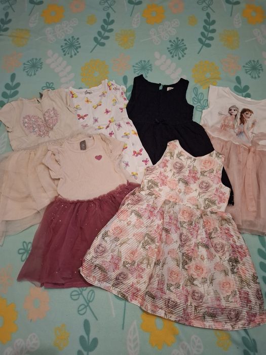 Лот роклички 3-4г.
