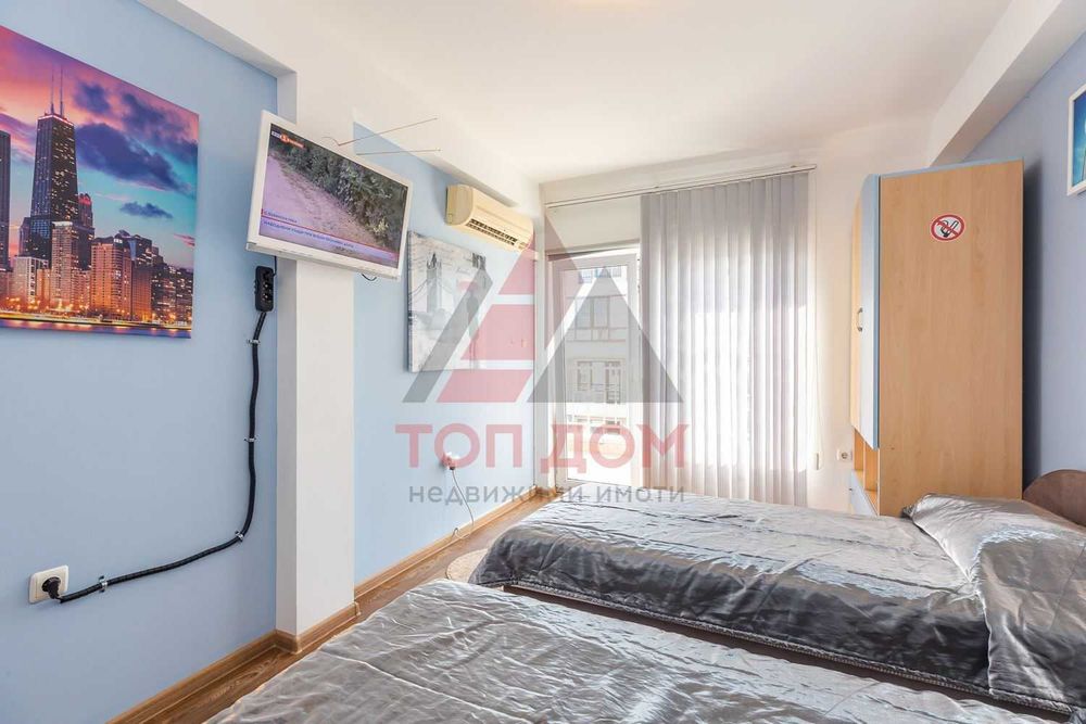 Продава се Четиристаен апартамент в Варна, Център - 150 кв.м за 3333 €/кв.м - Снимка #17