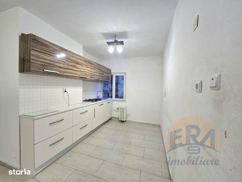 Apartament 3 camere | Etaj 2 | Zona Velenta - str. Razboieni