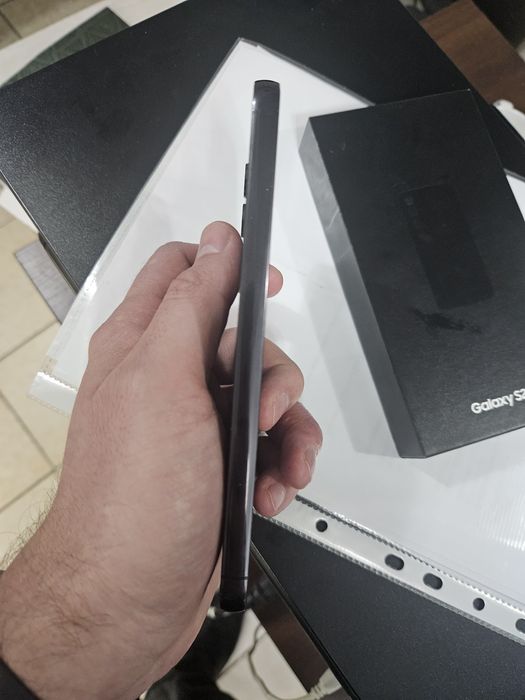 Samsung s23 plus + 256 ГБ чёрный