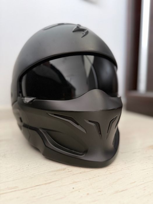 Мото каска Scorpion COMBAT