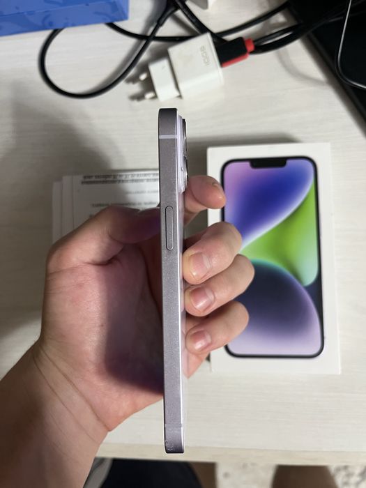 Iphone 14 , 128gb, мошенники взломали