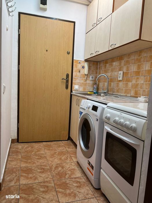 Garsoniera de inchiriat zona FSEGA, str. Teodor Mihali
