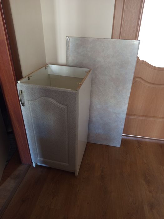 Продам кухонный гарнитур б/у