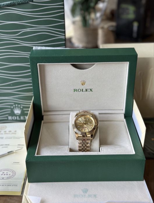 Rolex Datejust Gold