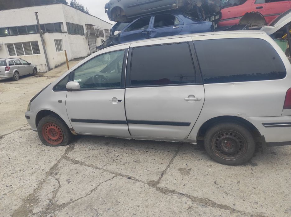 Сеат алхамбра 2.0тди на части