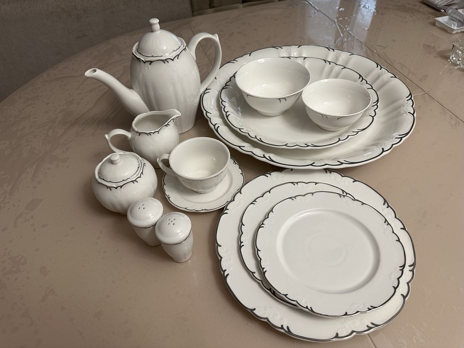 Чайно-столовый сервиз.