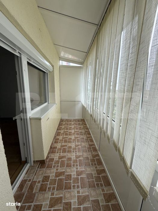 Apartament de vanzare, 68.5 mp, zona Micro 16