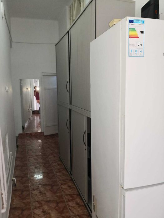 Dau in chirie garsonieră în casă, Satu Mare, zonă centrală,