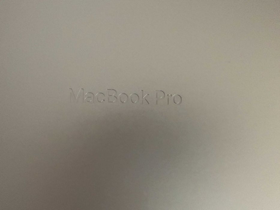 MacBook Pro M1 Pro 16-inch/ 512 Gb / Space Gray