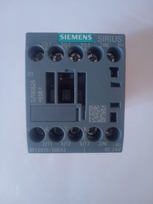 Relee de timp,releu monitorizare curenti  și sigurante Siemens