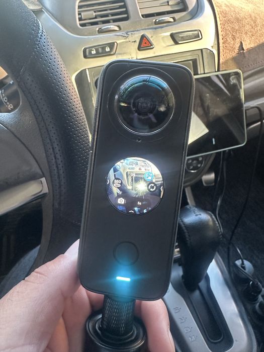 Продам insta 360 one X2 в отличном состояний