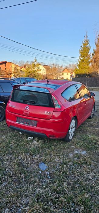 Dezmembrez Citroen C4 1.6 Diesel