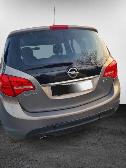 Dezmembrez Opel Meriva B 1.7 cdti facelift flexfix suport bicicleta Op