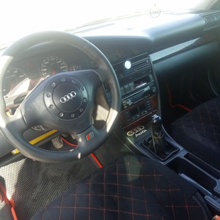 Продам авто Ауди с4 а6