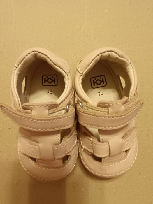 Бебешки боси сандали 20 номер