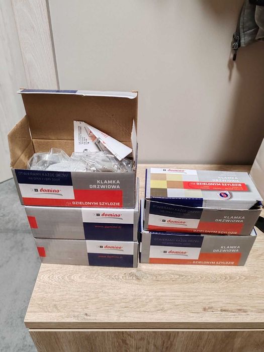 Дръжки за интериорни врати - Domino Romana
