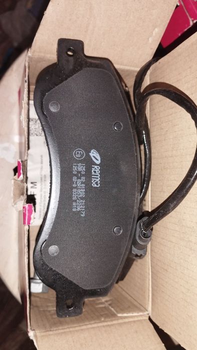 Колодки передние Форд Transit 06-13года