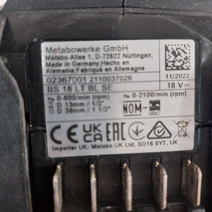 Намалена цена Безчеткови акумулаторни винтоверти и импактдрайвър Метаб