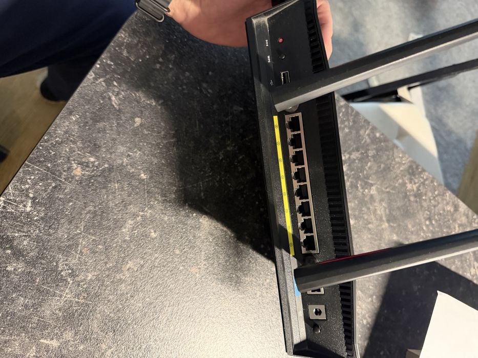 Router Asus RT-AC88U+ AC2900