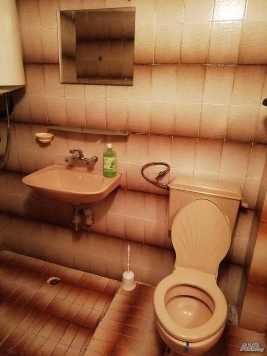 Дава се под наем Тристаен апартамент в Бургас, Център - 77 кв.м за 229.5 € - Снимка #6