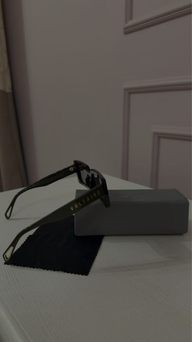 Солнцезащитные очки Zadig Voltaire
