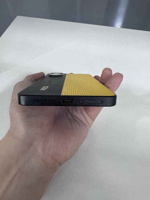 Poco X7 Pro 256GB; 8GB RAM